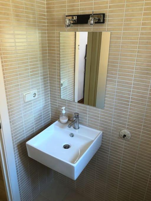 Mirador De Sant Llorenc - Acogedor Apartamento 6P Гвардиола-де-Берга Экстерьер фото